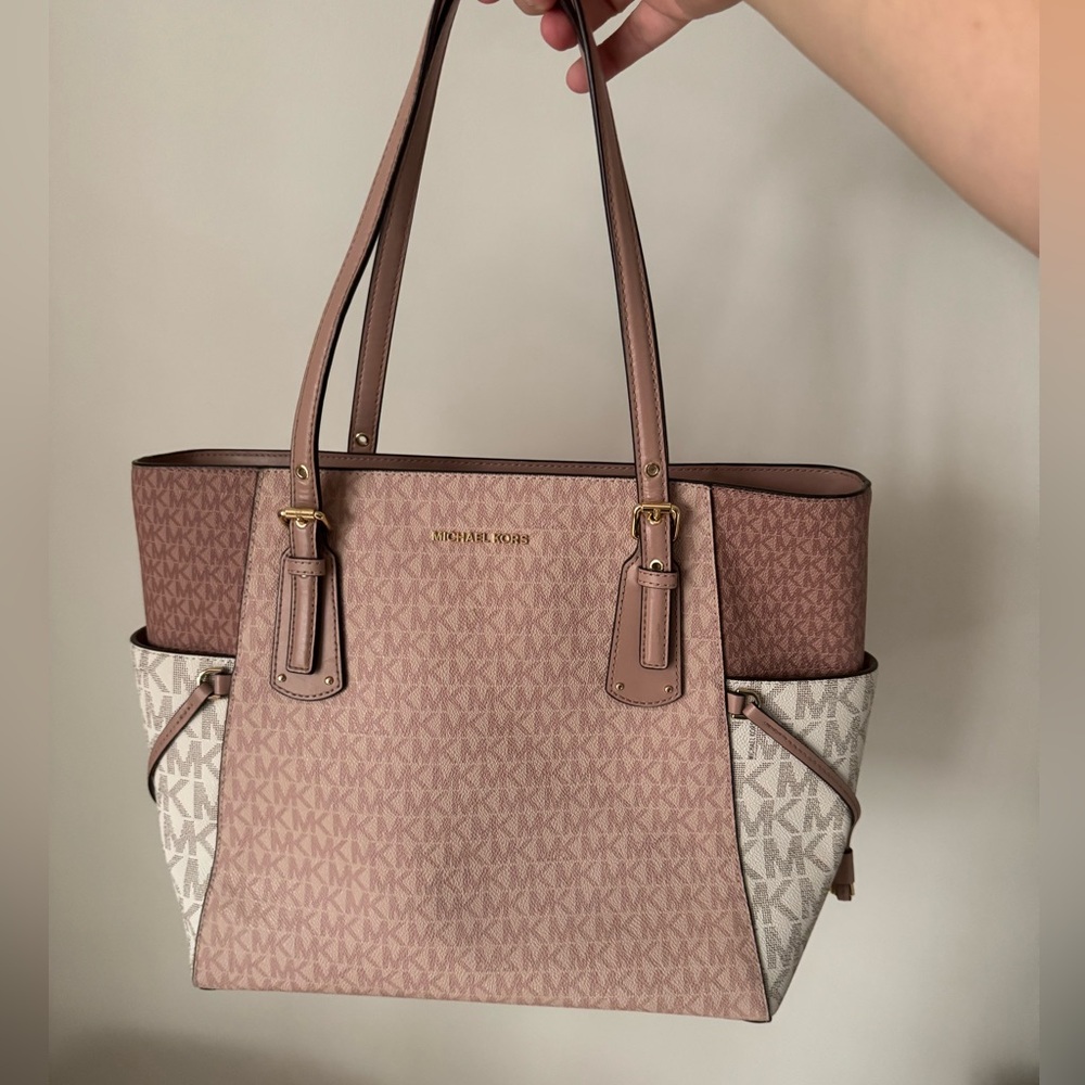 Michael Kors Voyage Color Block Tote Bag